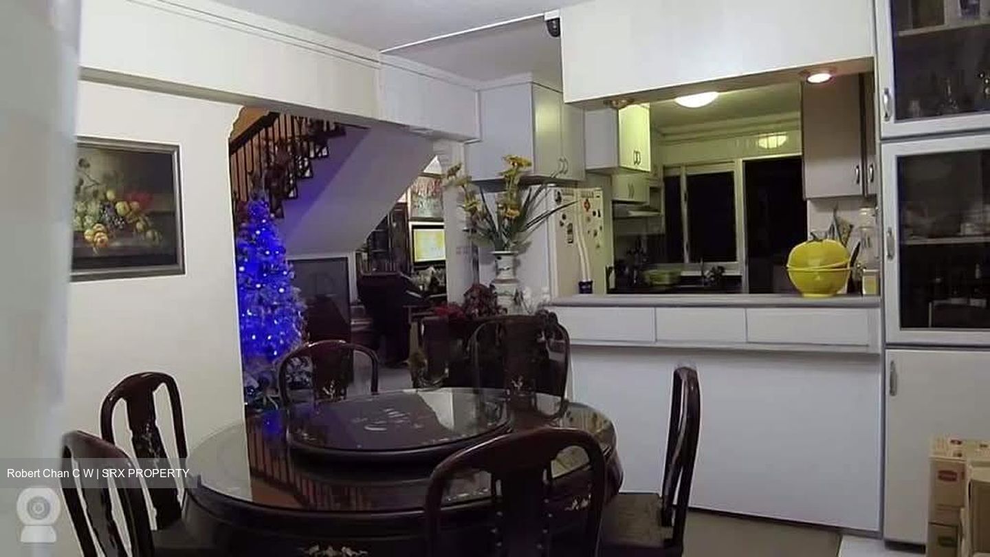 Blk 214 Choa Chu Kang Central (Choa Chu Kang), HDB Executive #552295241